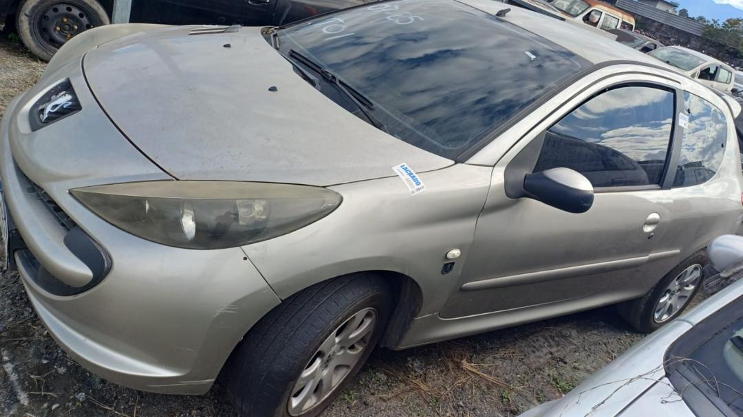 https://assets.okleiloes.com.br/imagens/lotes/lote_5434/4.E8wMepF77ElEQwX7EE7f.jpg