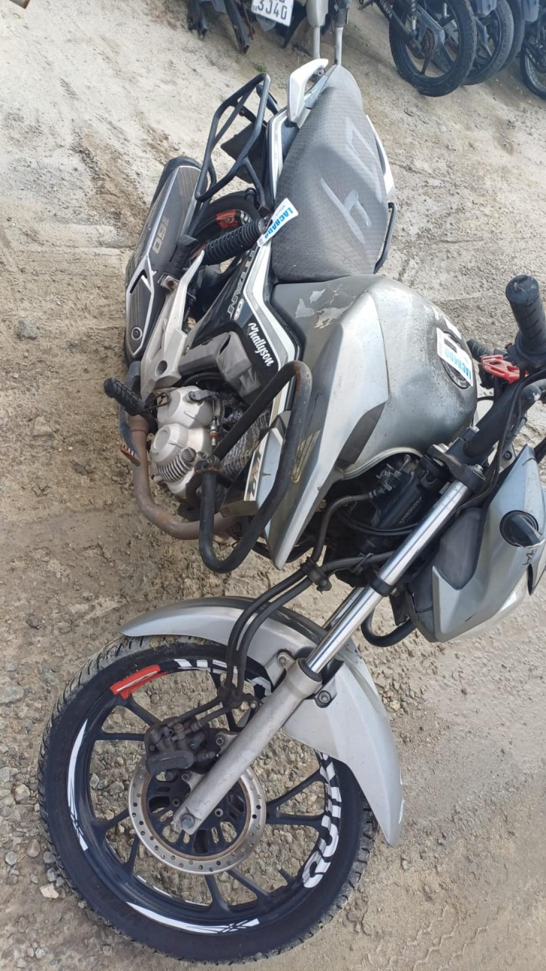 https://assets.okleiloes.com.br/imagens/lotes/lote_5437/2.b1IzS8xwWx5s81OQtcj9.jpg