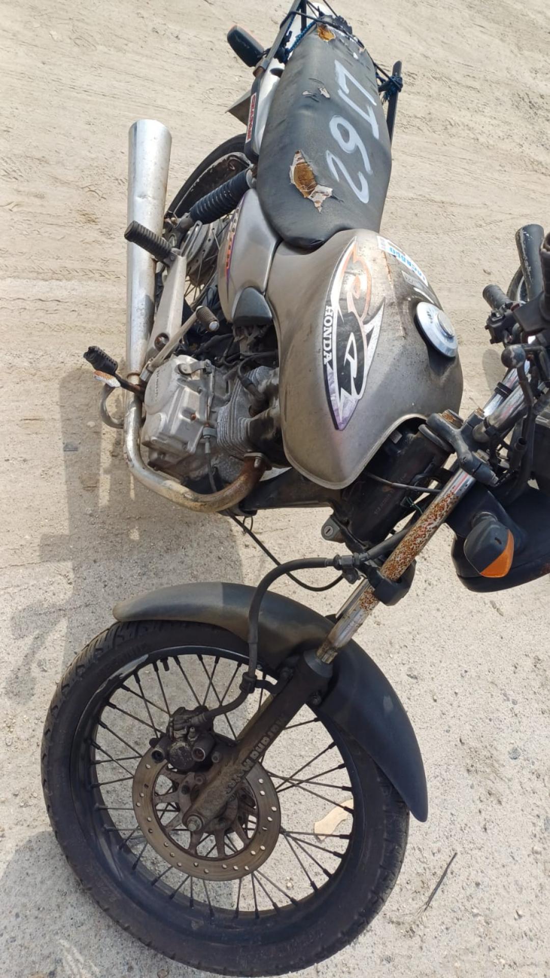 https://assets.okleiloes.com.br/imagens/lotes/lote_5496/0.oNeK4PgpKSgsF6JimULQ.jpg