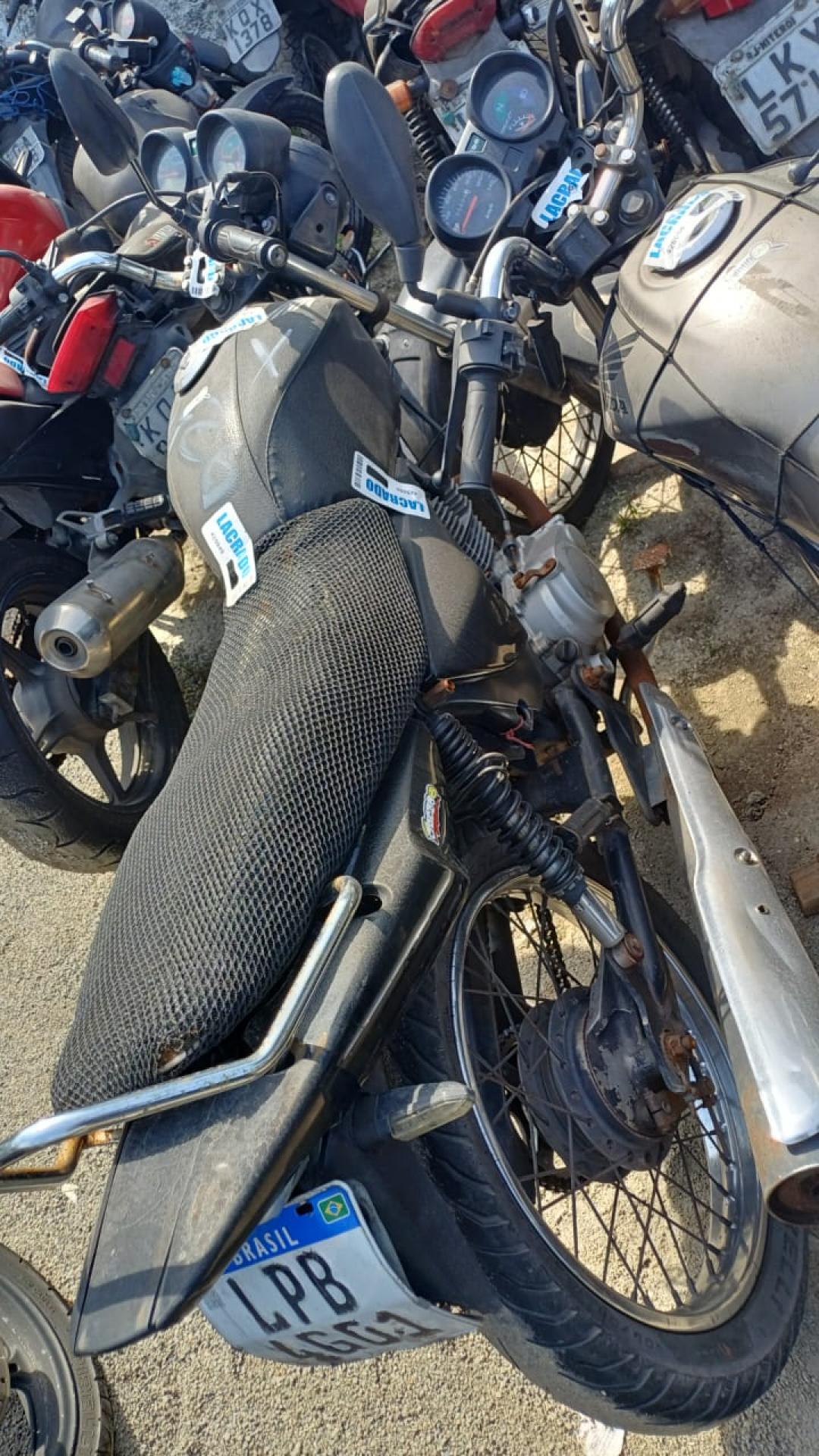 https://assets.okleiloes.com.br/imagens/lotes/lote_5532/1.EPmx5jjEW8JqSznlNHxB.jpg