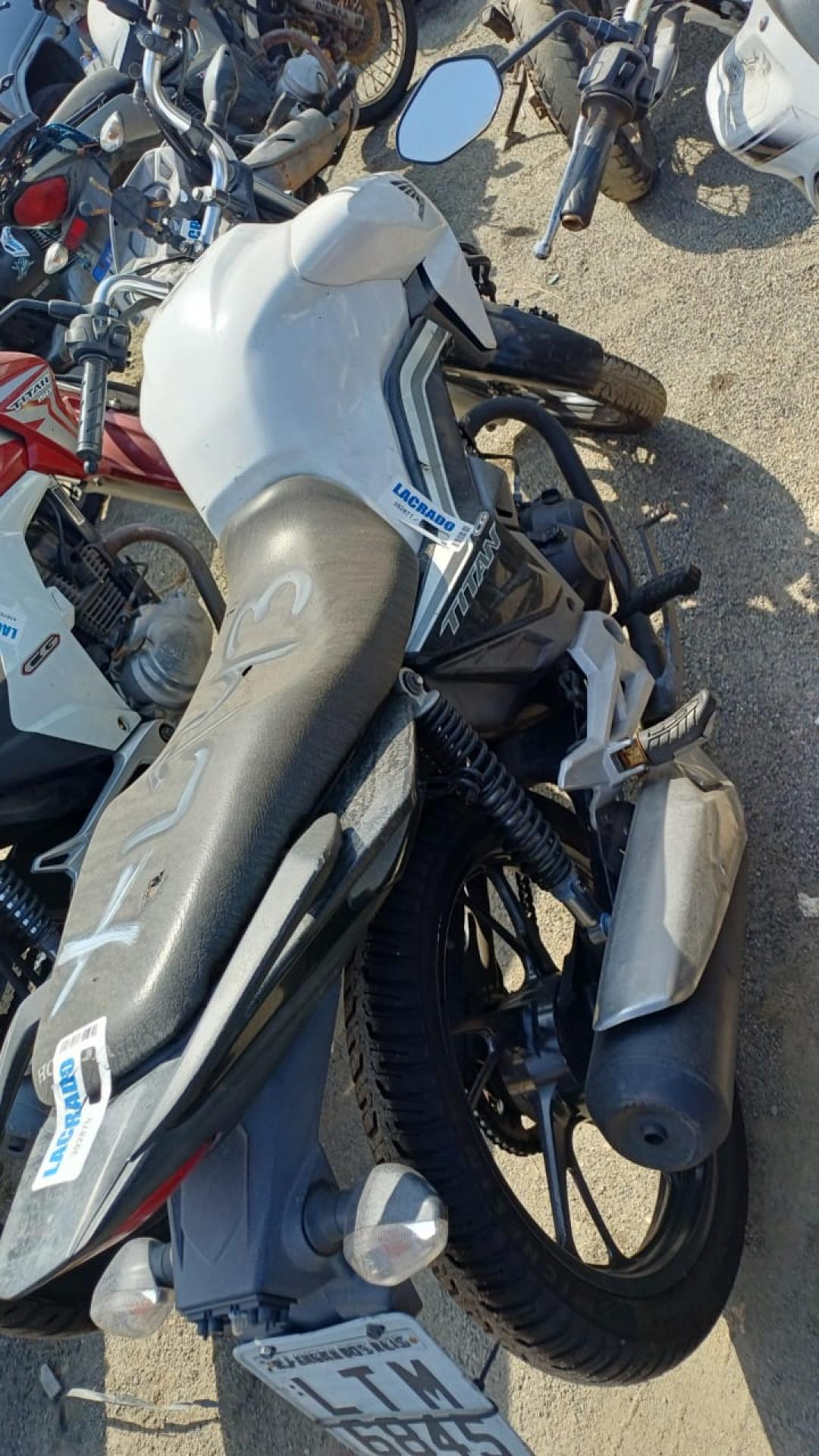 https://assets.okleiloes.com.br/imagens/lotes/lote_5549/1.lFqQvPQX9hmf21bejtCG.jpg