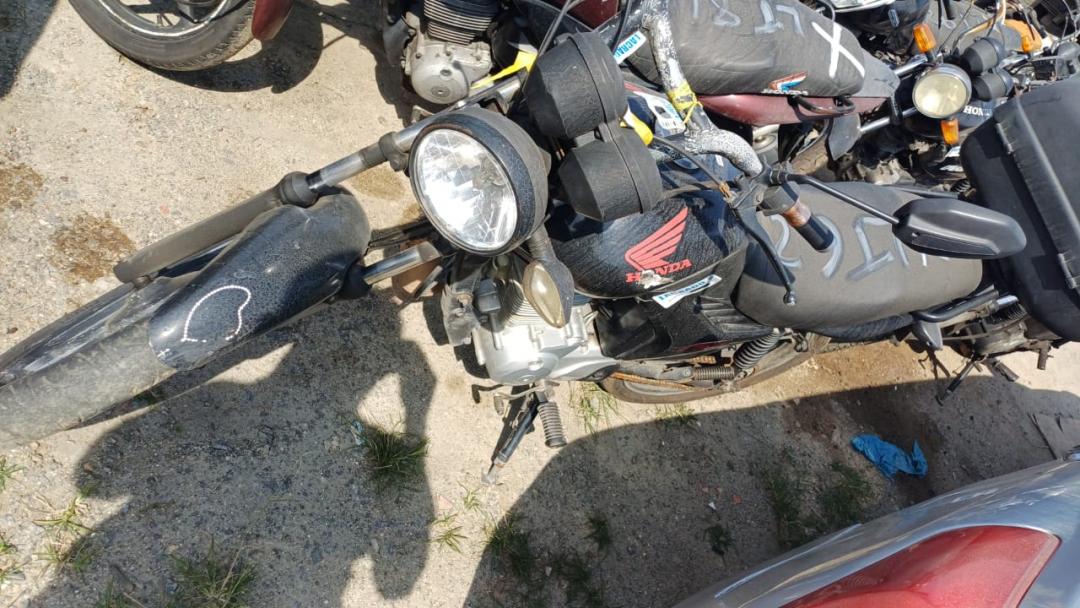https://assets.okleiloes.com.br/imagens/lotes/lote_5568/3.OSW4qcm5FpLAB7DjKUsW.jpg
