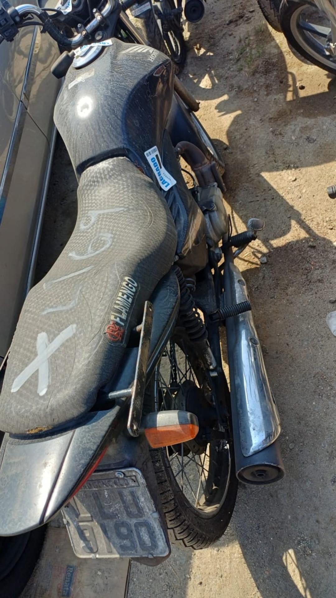 https://assets.okleiloes.com.br/imagens/lotes/lote_5575/2.ddQGDyHXYWHG2x24D7e7.jpg