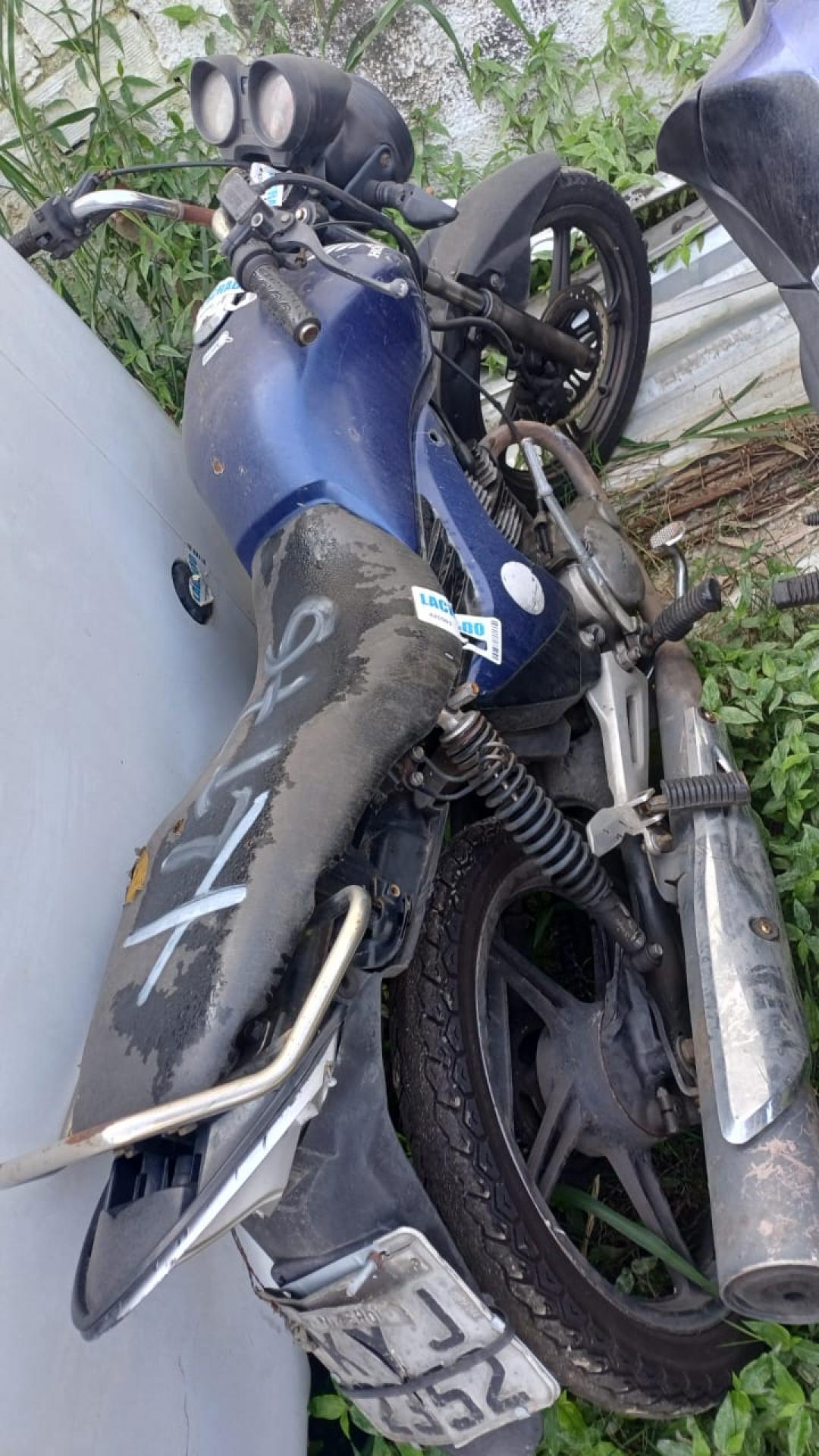 https://assets.okleiloes.com.br/imagens/lotes/lote_5582/3.wW9Twvmb4QmbLfHCe48W.jpg