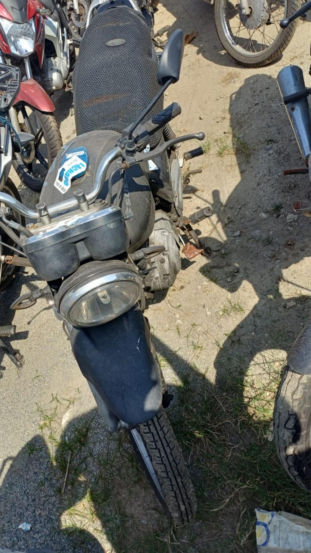 https://assets.okleiloes.com.br/imagens/lotes/lote_5600/2.HnvOVUNImtj7sSIweG8B.jpg