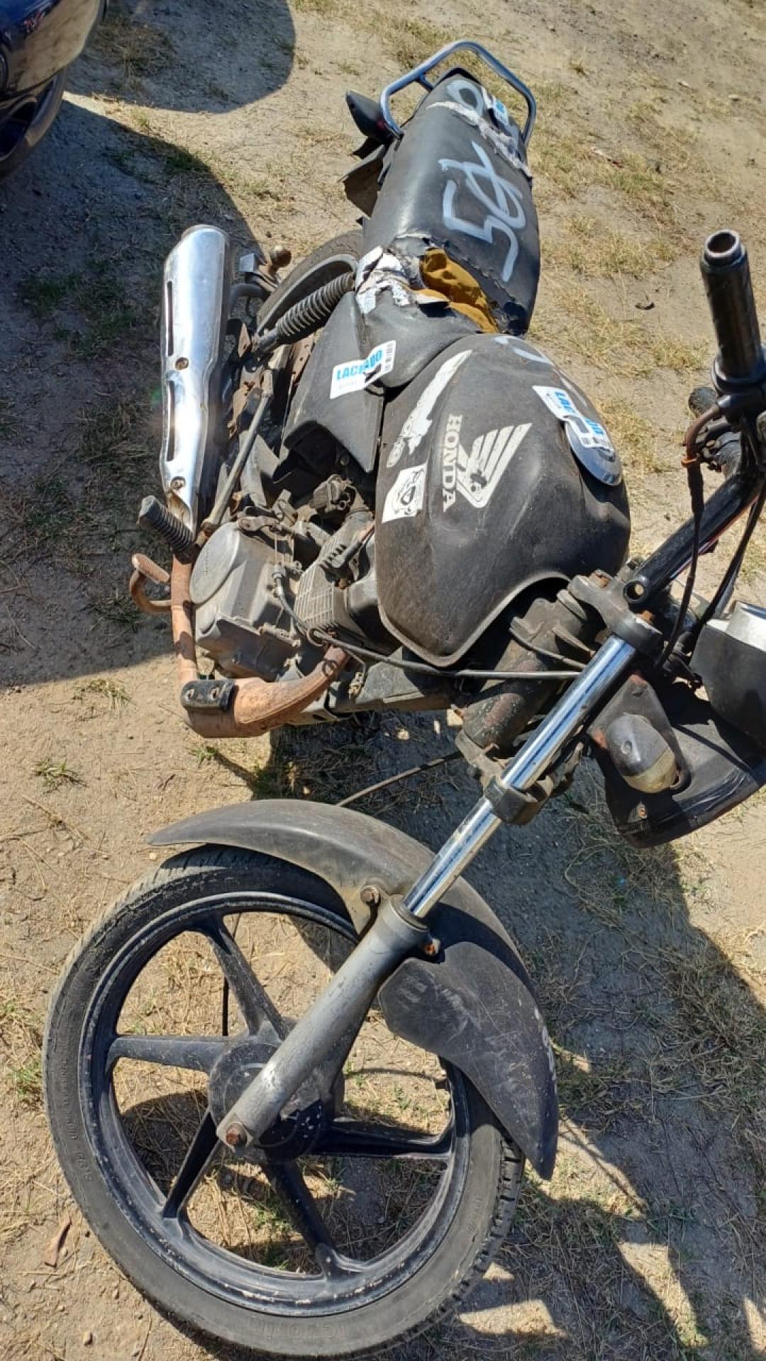 https://assets.okleiloes.com.br/imagens/lotes/lote_5623/2.PE0V201dYrLq8NHmmsR7.jpg