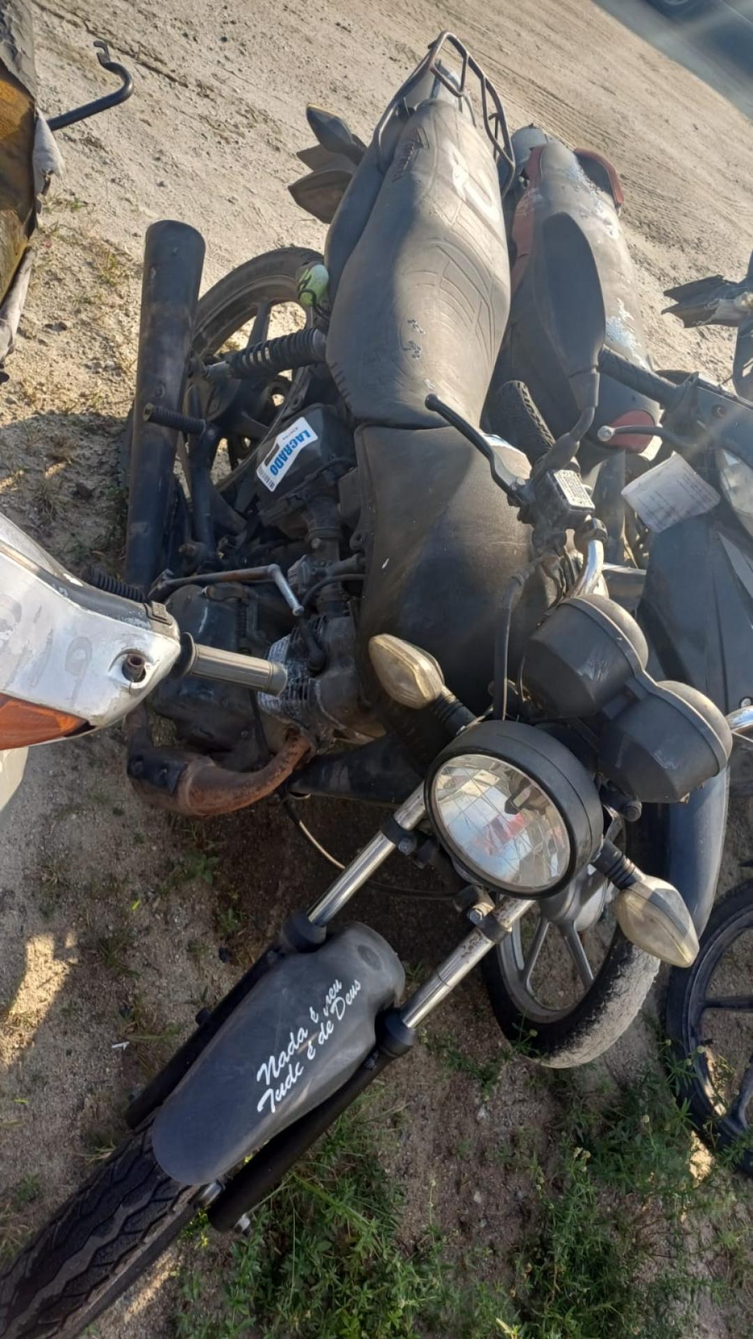 https://assets.okleiloes.com.br/imagens/lotes/lote_5626/2.zLteQgkZmpQ40syNSK8C.jpg