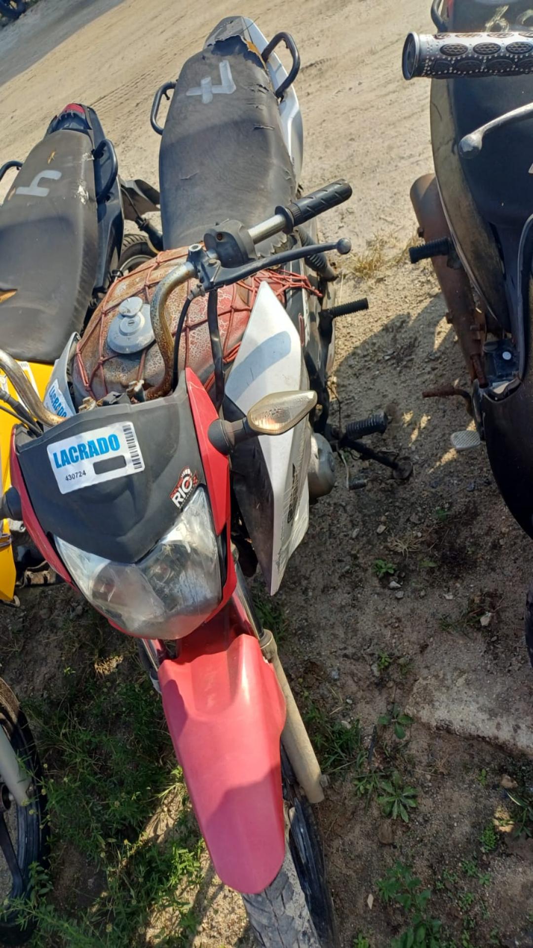 https://assets.okleiloes.com.br/imagens/lotes/lote_5631/2.XOehPE4DyT2rNTg8fofE.jpg