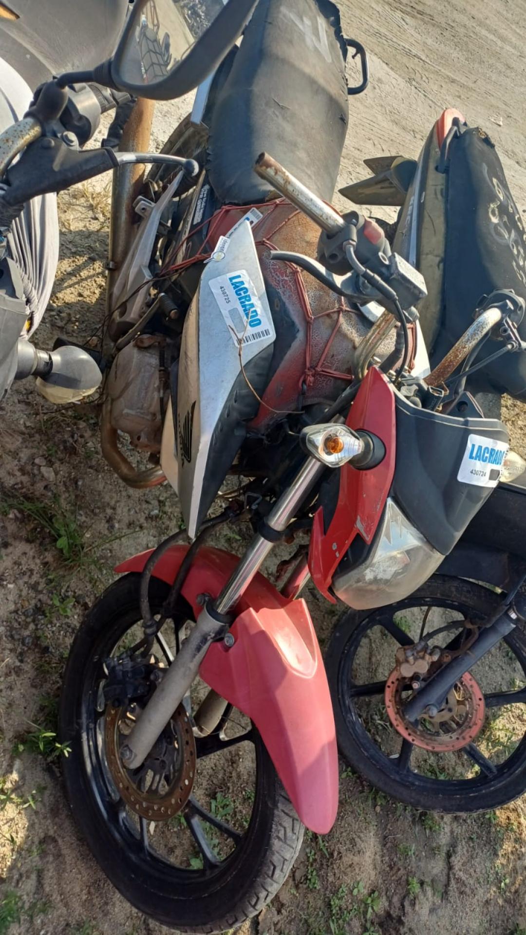 https://assets.okleiloes.com.br/imagens/lotes/lote_5631/3.Z1bPD0NSyjbDf6PLk3aL.jpg