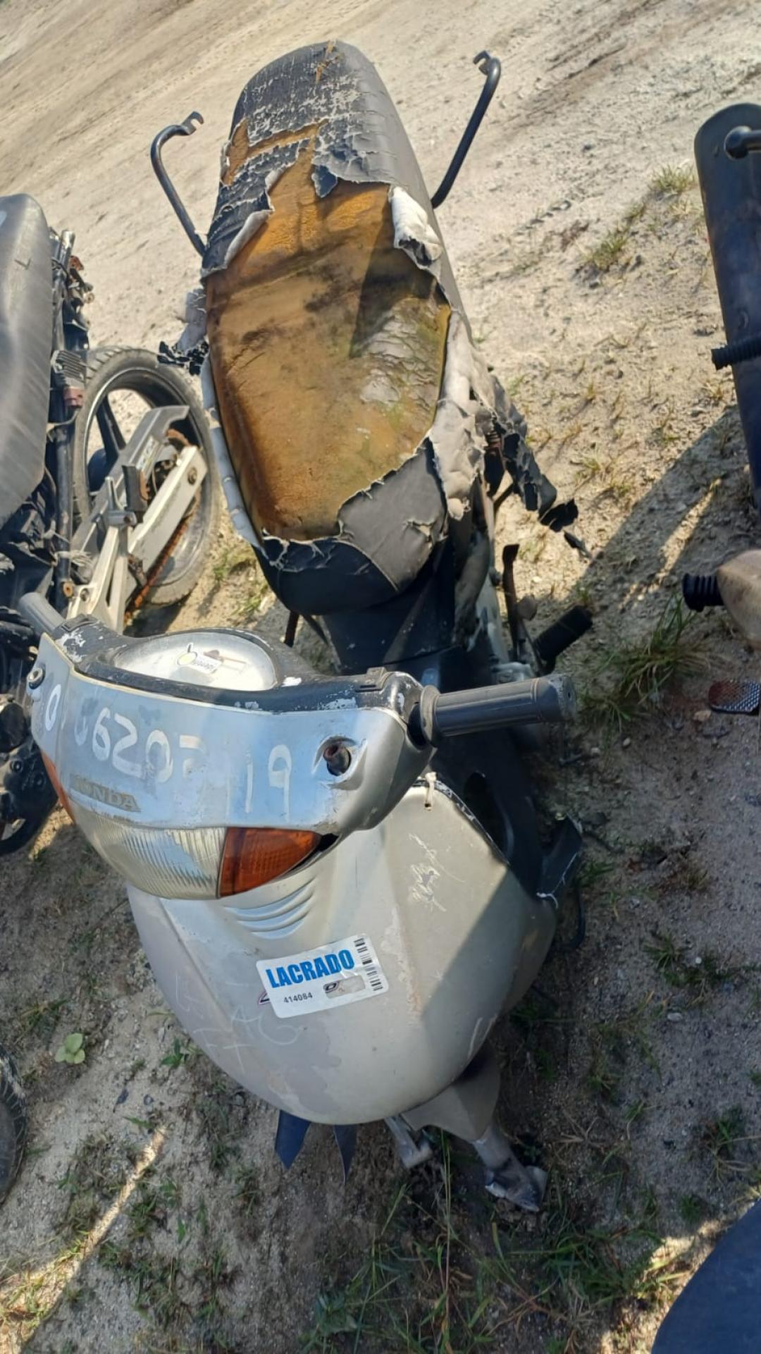 https://assets.okleiloes.com.br/imagens/lotes/lote_5655/1.Fy9sl396yTMNxVUONQZA.jpg