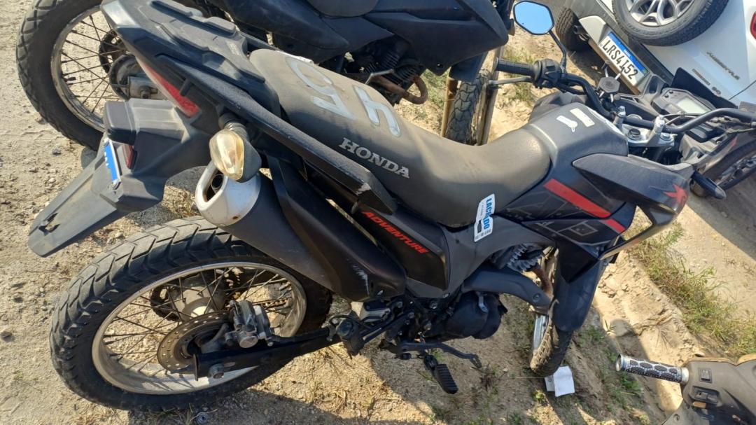 https://assets.okleiloes.com.br/imagens/lotes/lote_5669/0.Y4fgkSzU2s55Q0aUvDiV.jpg