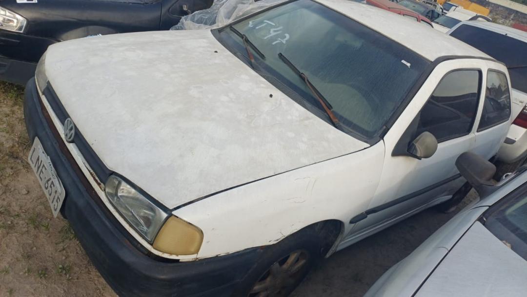 https://assets.okleiloes.com.br/imagens/lotes/lote_5671/3.8HEKja7KUJieo95rYoDF.jpg