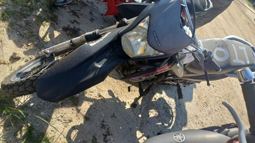 https://assets.okleiloes.com.br/imagens/lotes/lote_5753/0.BAluEEyj0J0dhpne02Mr.jpg