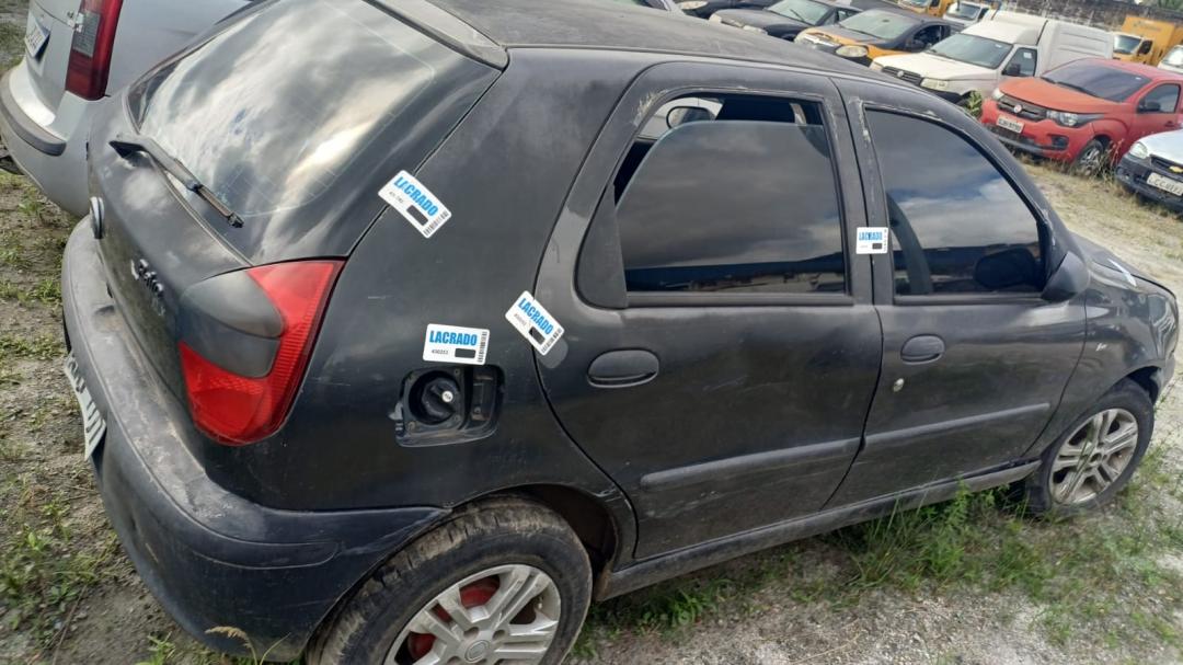 https://assets.okleiloes.com.br/imagens/lotes/lote_5760/1.VZHxED7Tg648btQfEbfF.jpg