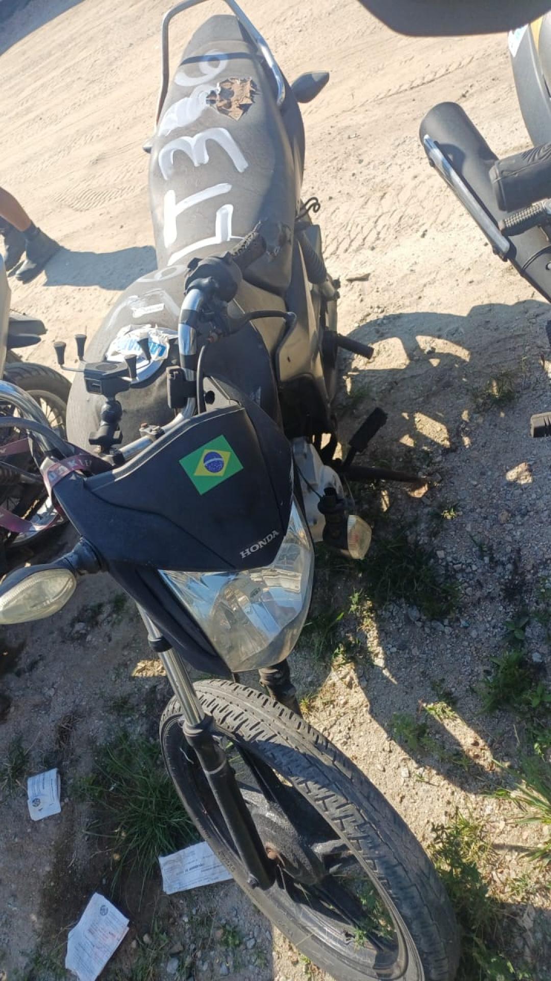 https://assets.okleiloes.com.br/imagens/lotes/lote_5778/2.MW7oGRLqtu1VePRUl98q.jpg