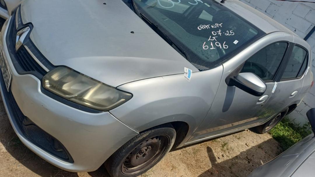 https://assets.okleiloes.com.br/imagens/lotes/lote_5784/2.8BvWg5A0ygmFK6VprZhY.jpg