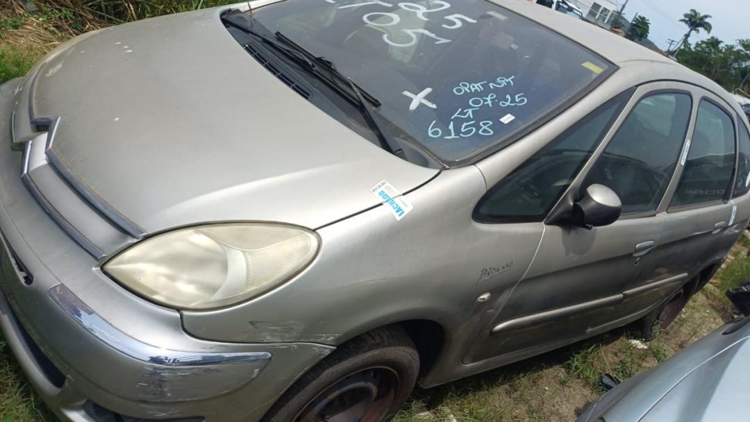 https://assets.okleiloes.com.br/imagens/lotes/lote_5786/5.cpuPcfjekJCfhliEREtp.jpg