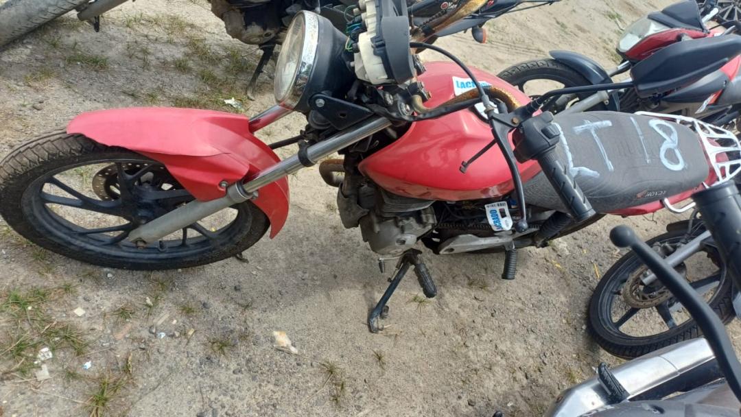 https://assets.okleiloes.com.br/imagens/lotes/lote_5798/2.8SEosoYXxuGjdtfuEhmv.jpg