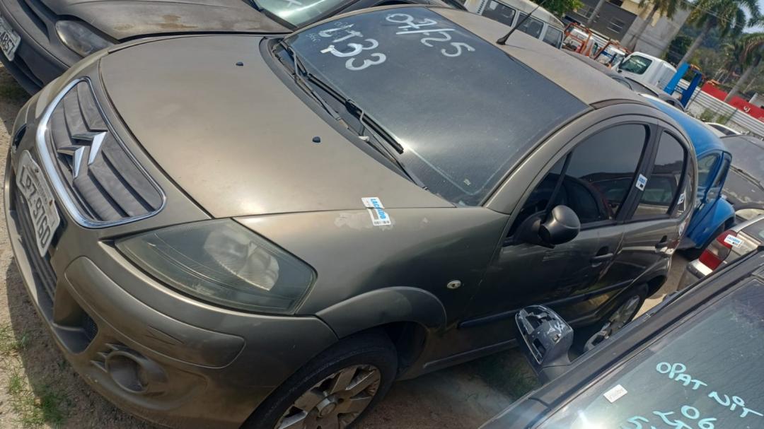 https://assets.okleiloes.com.br/imagens/lotes/lote_5811/1.L8ImHQlGmukYi4ipAeK4.jpg
