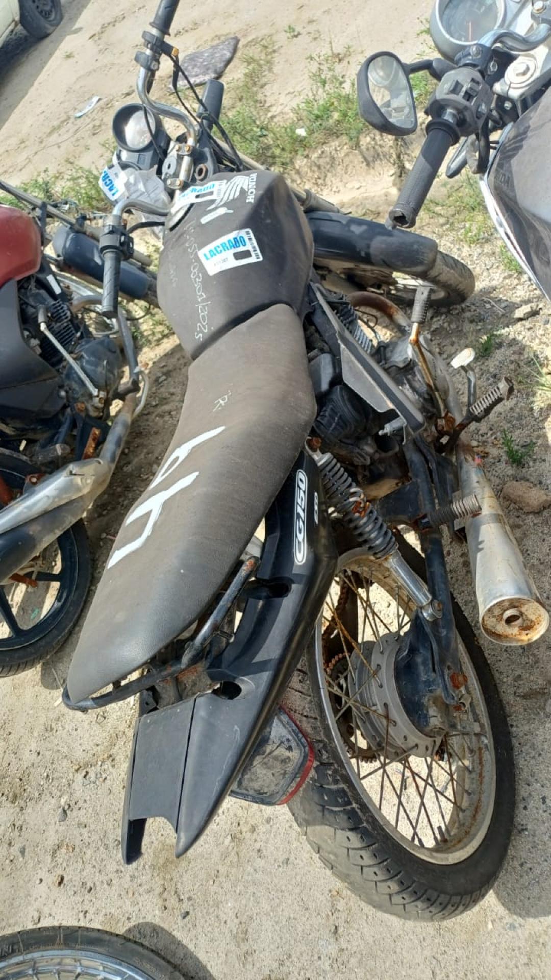 https://assets.okleiloes.com.br/imagens/lotes/lote_5846/0.C2zVK2oeQRrVF9o7yVl5.jpg