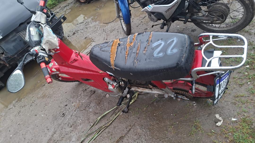 https://assets.okleiloes.com.br/imagens/lotes/lote_6562/3.dIHlrdBktT3qm3rlX9dN.jpg