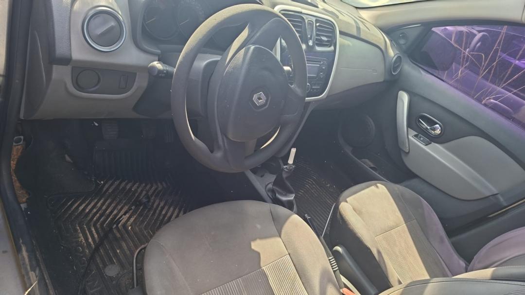 https://assets.okleiloes.com.br/imagens/lotes/lote_6600/2.jbDgV8713EdJyzMH9cbB.jpg