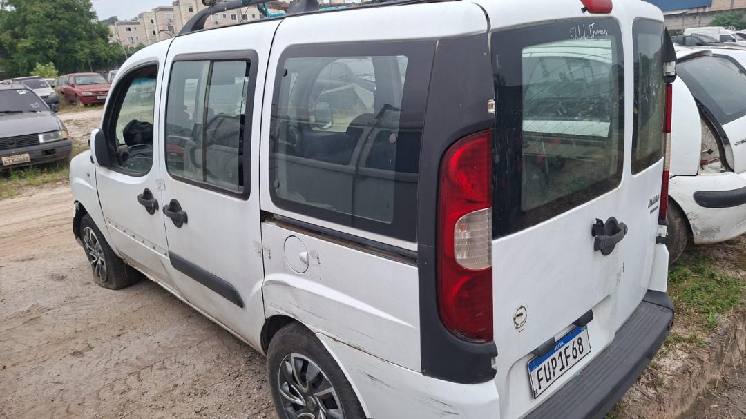 https://assets.okleiloes.com.br/imagens/lotes/lote_6601/4.0e1QSGauqtVRBGBVa5uB.jpg