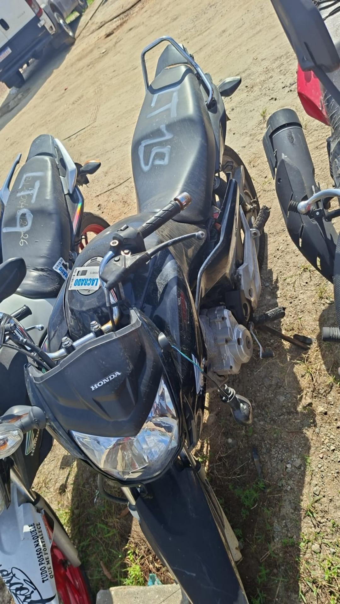 https://assets.okleiloes.com.br/imagens/lotes/lote_6606/2.fl8Q9ML9YHWAQPpUEbNz.jpg