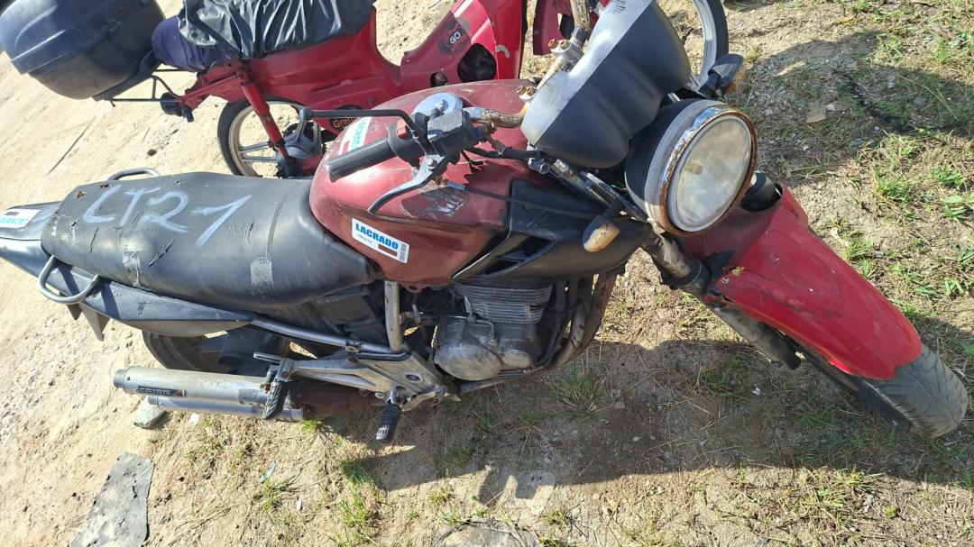 https://assets.okleiloes.com.br/imagens/lotes/lote_6614/0.en3J5DFCyRGpRAbo3liw.jpg