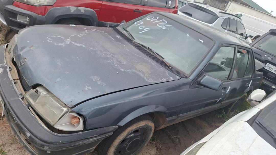 https://assets.okleiloes.com.br/imagens/lotes/lote_6642/3.2ty9j8jGrSyUYnVYOPXD.jpg