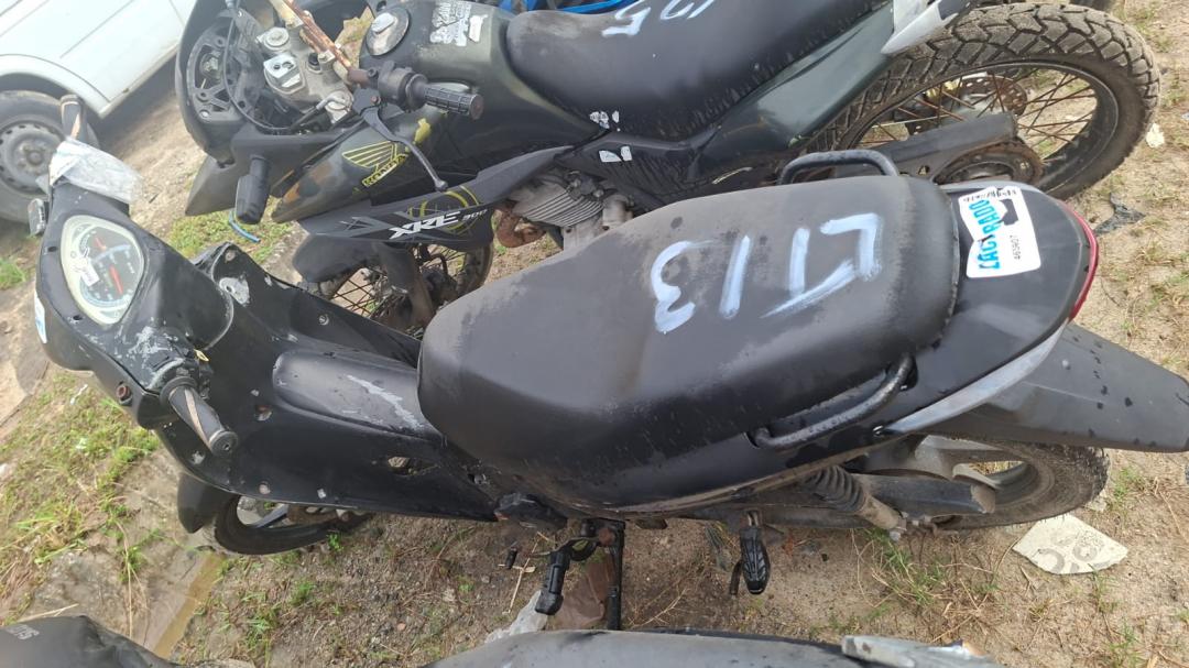 https://assets.okleiloes.com.br/imagens/lotes/lote_6646/0.7nQoxvlRuYQdmWM3J5su.jpg