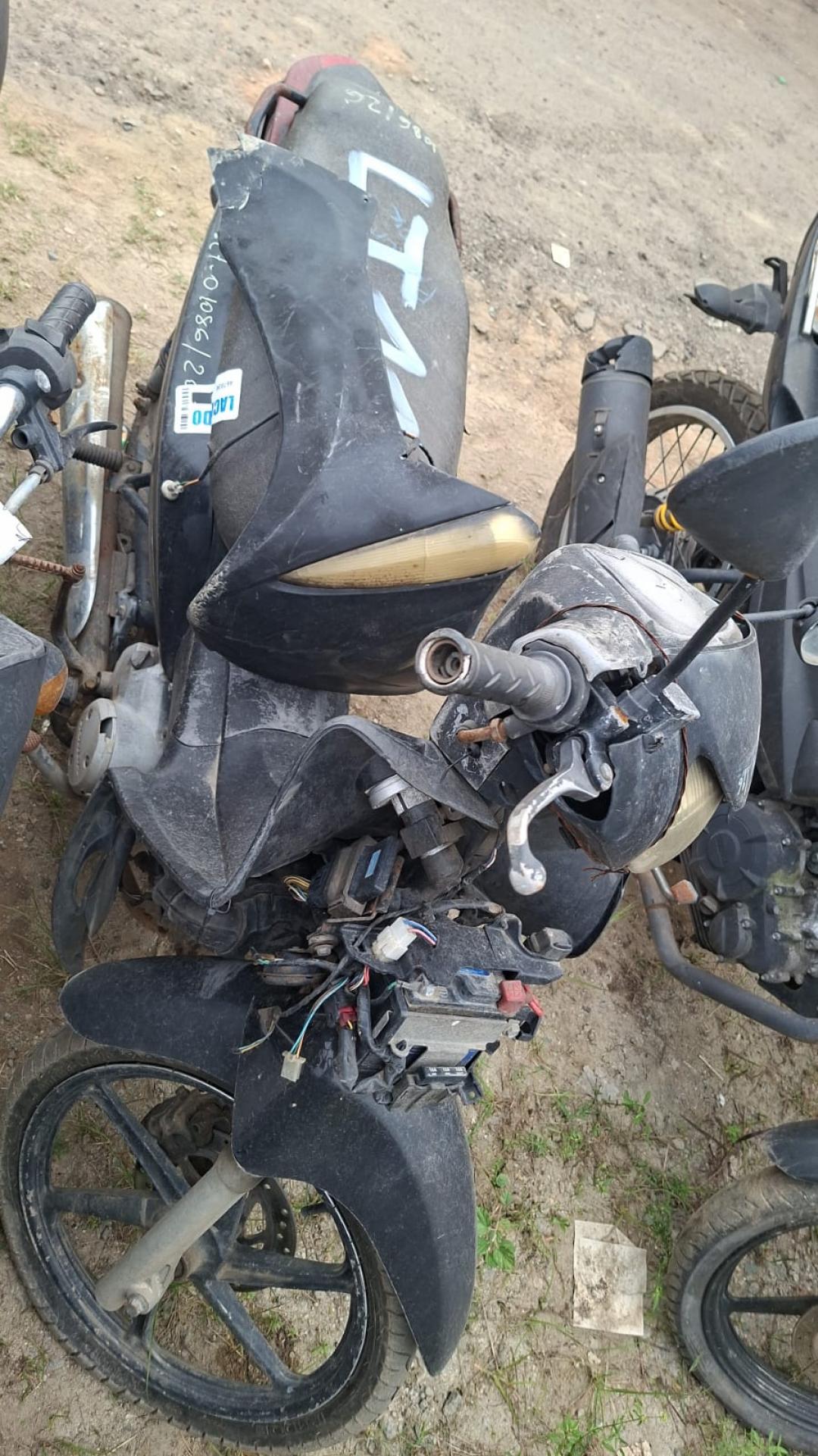 https://assets.okleiloes.com.br/imagens/lotes/lote_6755/2.gtlAXOusmo9Mp54acGgk.jpg