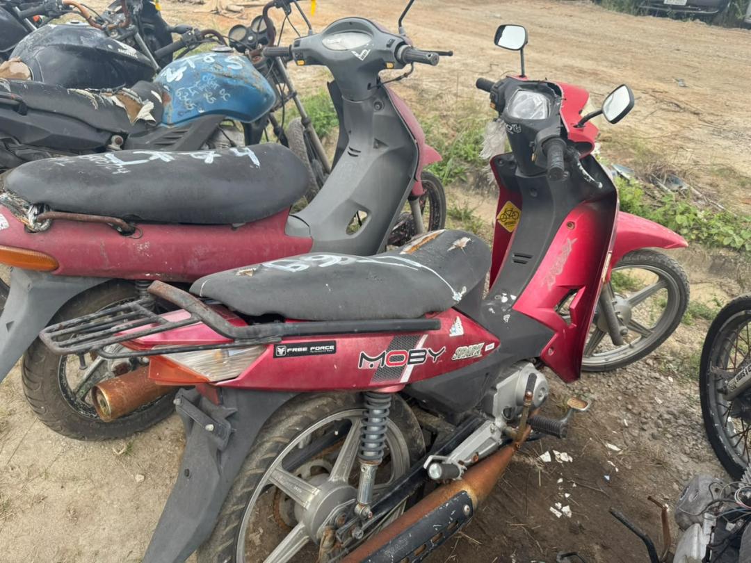 https://assets.okleiloes.com.br/imagens/lotes/lote_6773/3.YPek53BgTsxb2VLkhq06.jpg