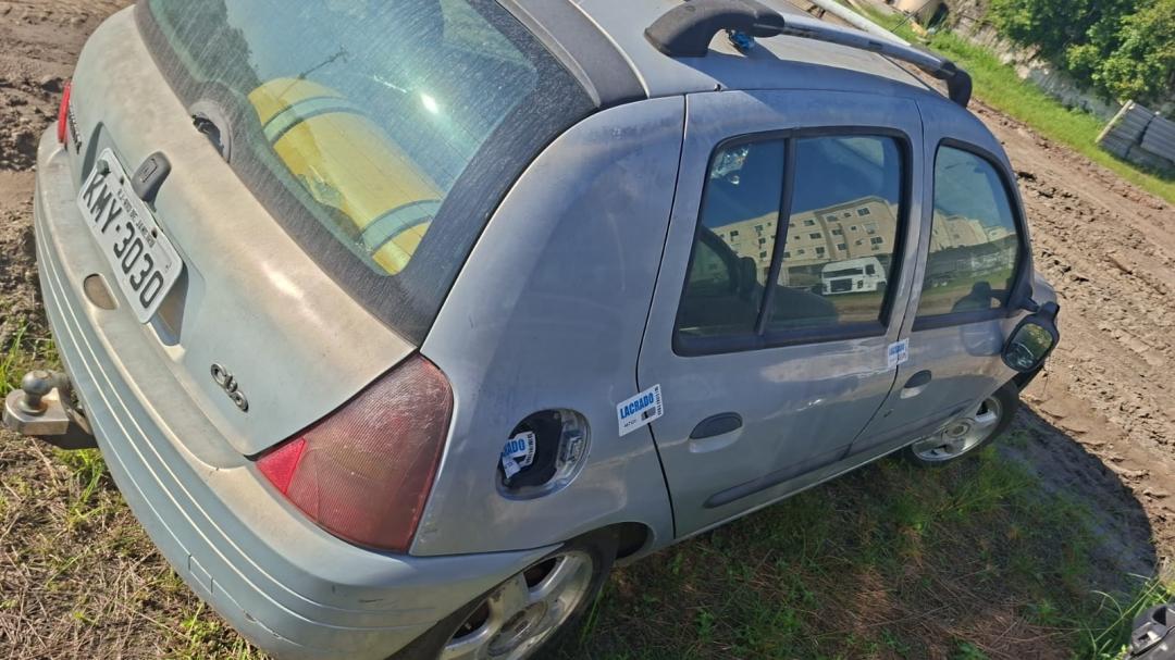 https://assets.okleiloes.com.br/imagens/lotes/lote_6782/1.8RpXkT1JDVFQ4TElqtoq.jpg