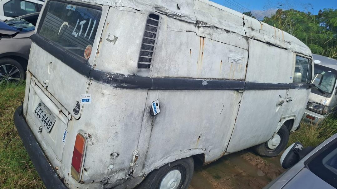 https://assets.okleiloes.com.br/imagens/lotes/lote_6839/1.zkKwULRd0utPYk7NtIvG.jpg