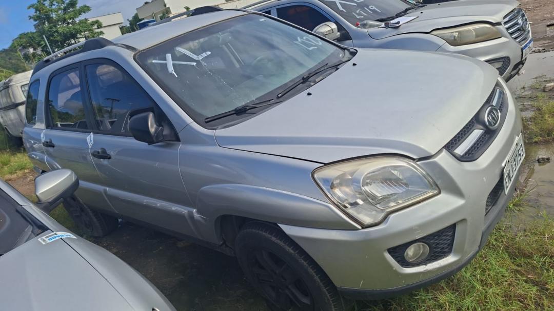 https://assets.okleiloes.com.br/imagens/lotes/lote_6848/2.cJNfj7yLbJOybqv85YzS.jpg