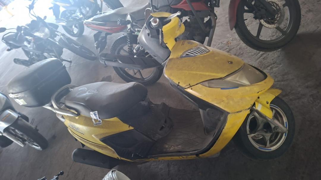 https://assets.okleiloes.com.br/imagens/lotes/lote_6976/3.YALreJLr047cKcs2zKn1.jpg