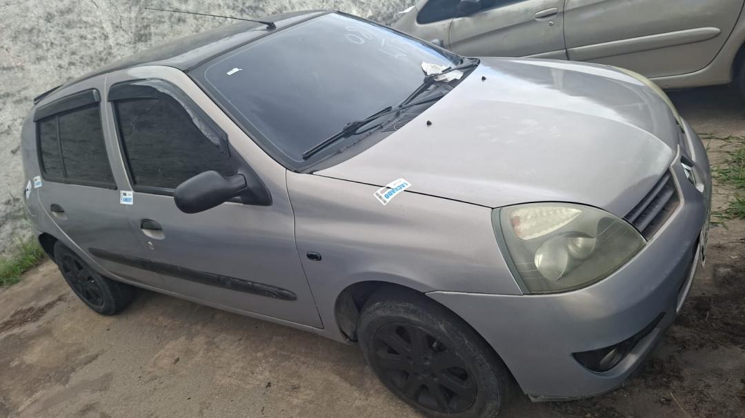 https://assets.okleiloes.com.br/imagens/lotes/lote_6983/2.S418ehFhLebR783IfZEV.jpg