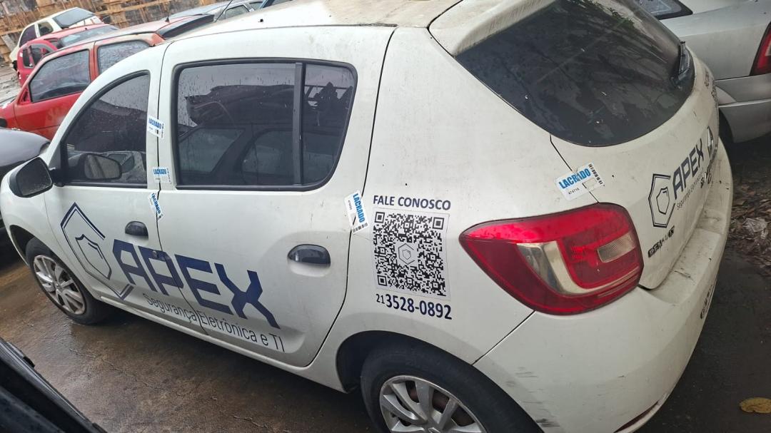https://assets.okleiloes.com.br/imagens/lotes/lote_7065/4.6usFX0ptyaBxQXJd4cbw.jpg