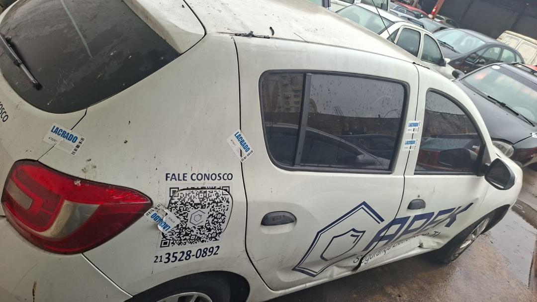 https://assets.okleiloes.com.br/imagens/lotes/lote_7065/5.aNlilSbFevRgVSueO4Od.jpg