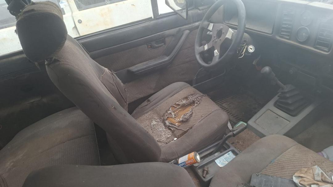 https://assets.okleiloes.com.br/imagens/lotes/lote_7114/4.1aTPHeMRILwes0amUAwa.jpg
