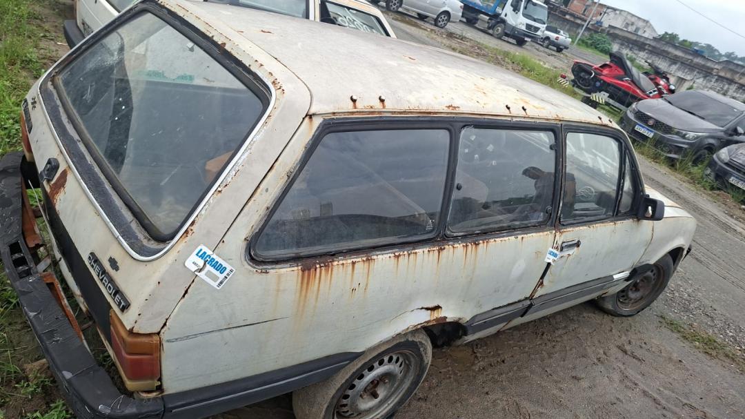 https://assets.okleiloes.com.br/imagens/lotes/lote_7114/5.D5G6Cngkhzasd749Z9gT.jpg