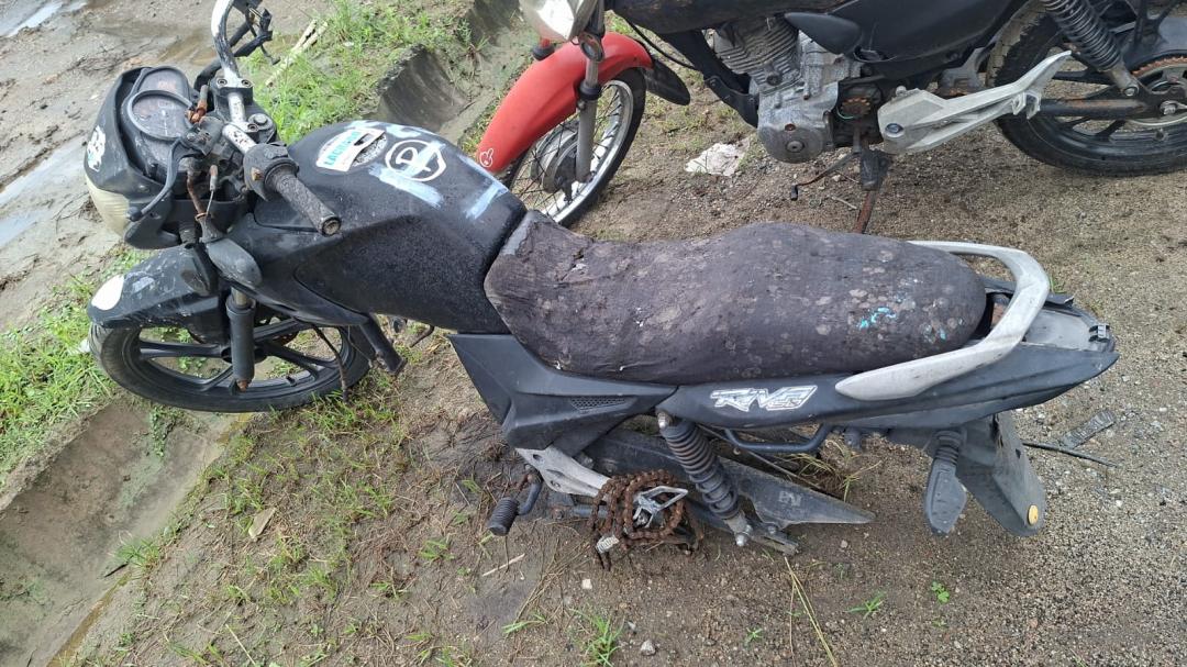 https://assets.okleiloes.com.br/imagens/lotes/lote_7119/1.vVijRfpeHsrhfsk0P3Td.jpg
