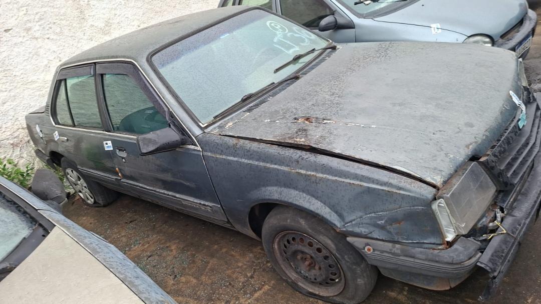 https://assets.okleiloes.com.br/imagens/lotes/lote_7157/4.v5PDw9SVwmiacxQZ8h6i.jpg