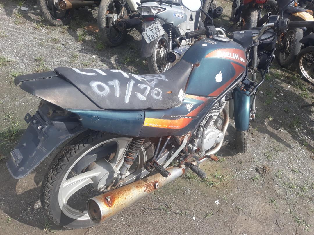 https://assets.okleiloes.com.br/imagens/lotes/lote_734/0.ZaKe4Dw29xKty2IDBsCG.jpg